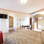 La Dependance Pensionat 4*