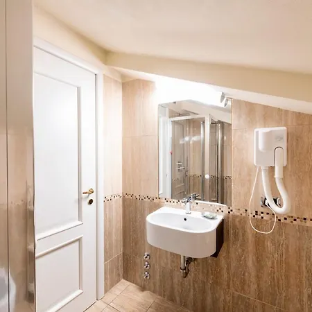 بيت ضيافة La Dependance 4*