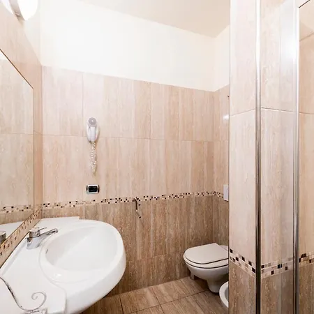 La Dependance 4* ميناجيو