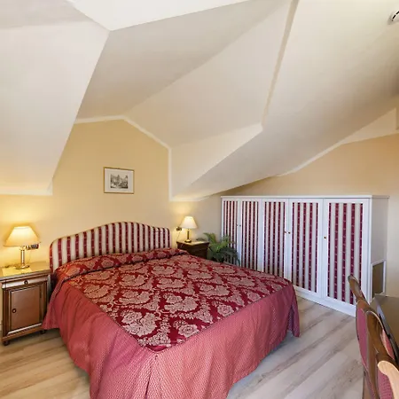 بيت ضيافة La Dependance