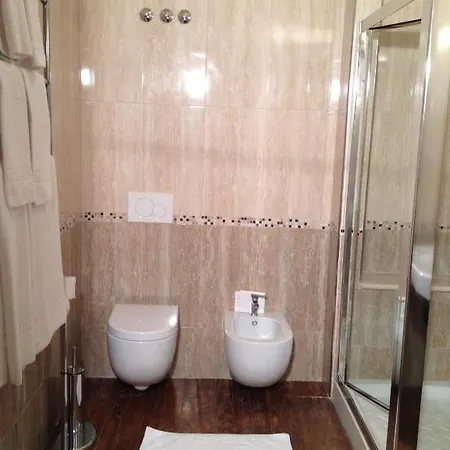 Guest house La Dependance Menaggio